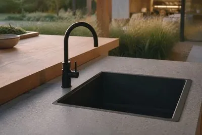 Black tap & sink