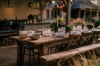 The table, set